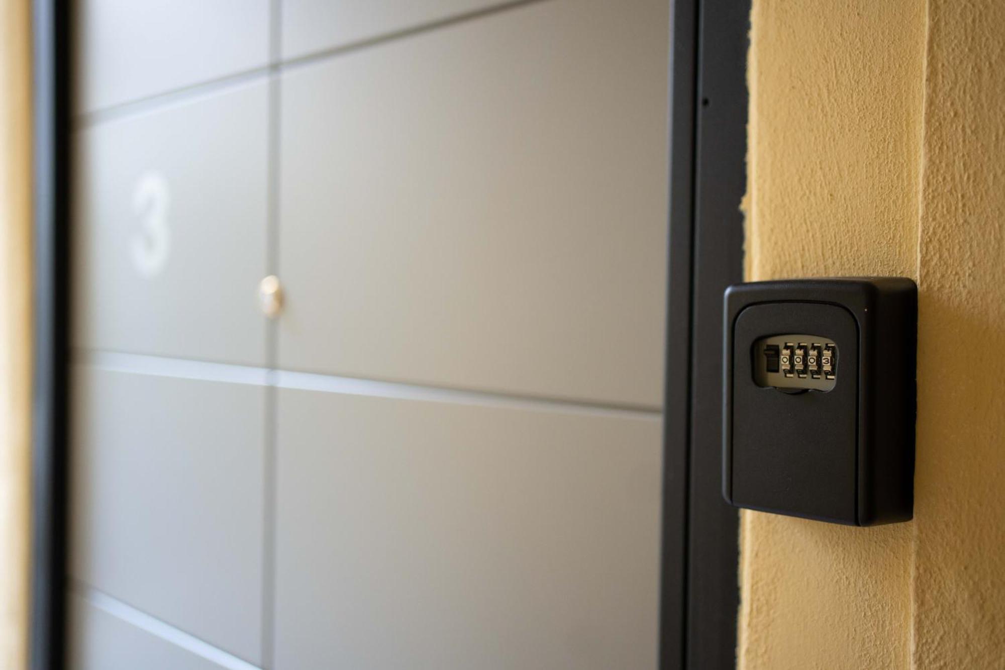 Brera Luxury Apt Milan Luaran gambar